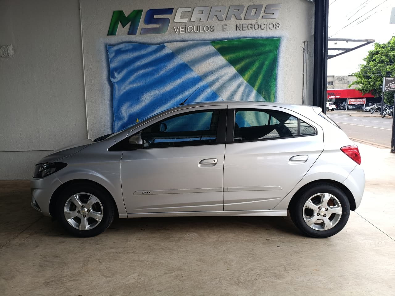 CHEVROLET Onix LT 1.4 2019 - miniatura 7