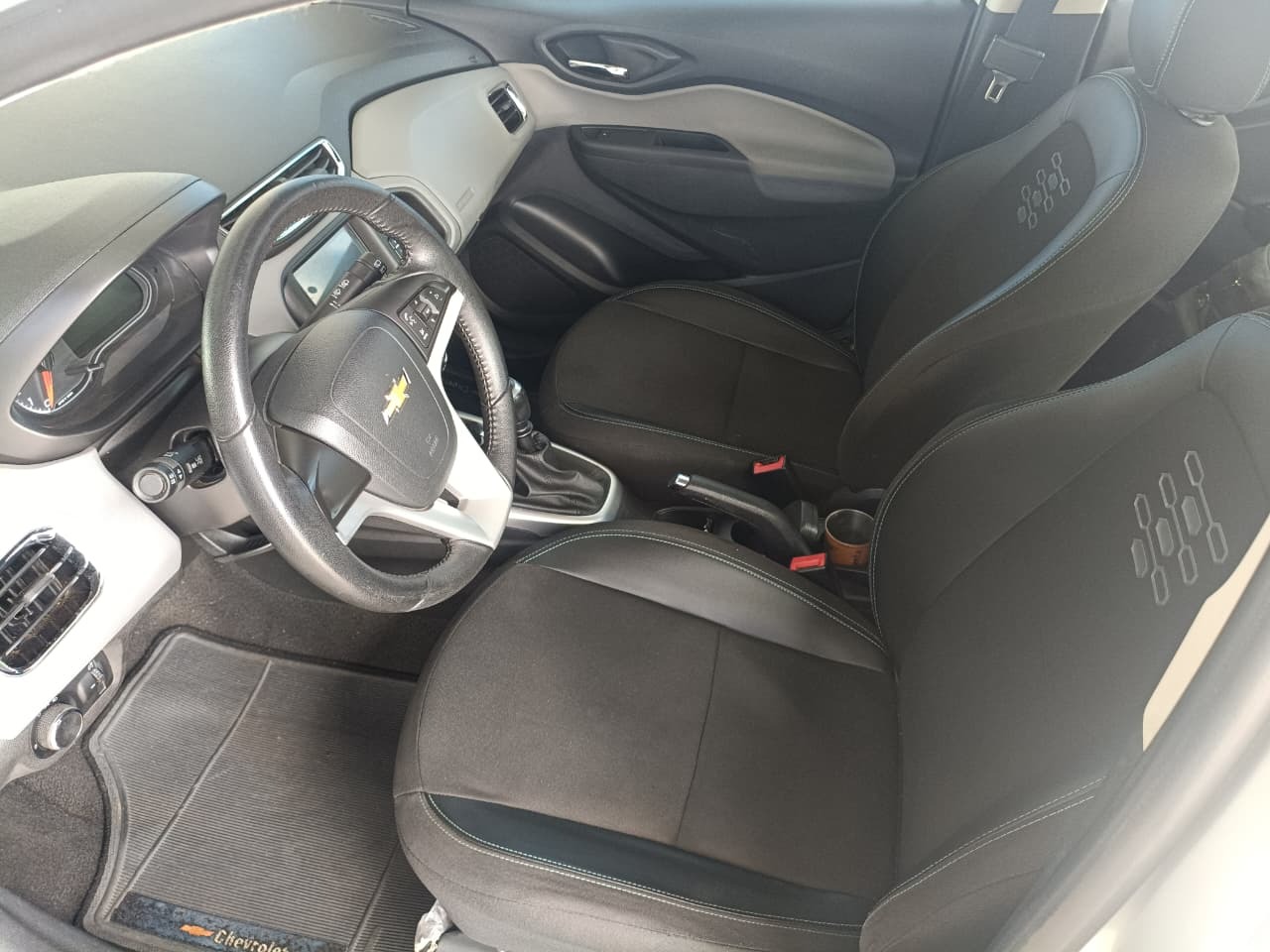 CHEVROLET Onix LT 1.4 2019 - miniatura 9