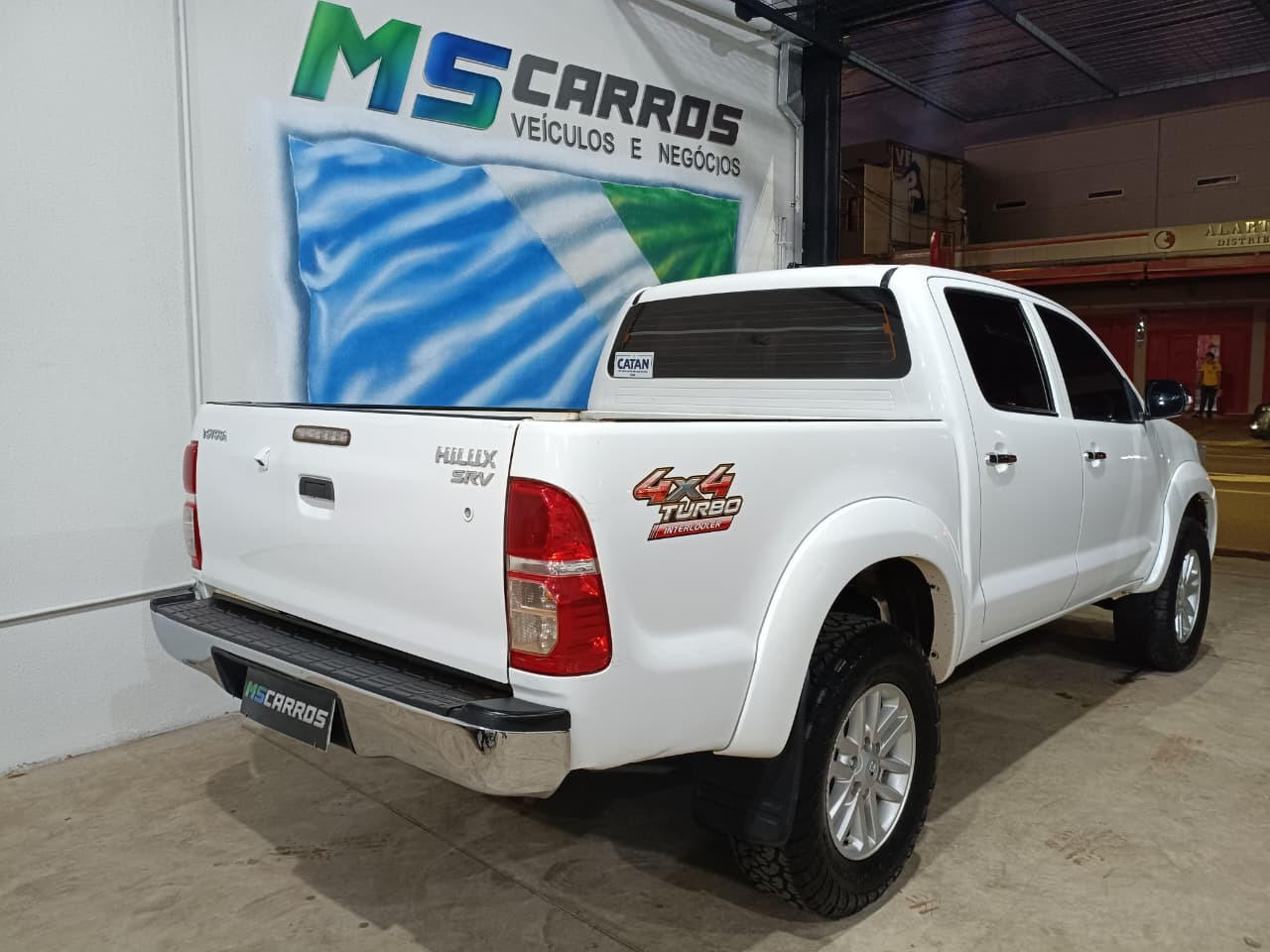 TOYOTA Hilux SRV 3.0TD 4X4 C.D. 2015 - miniatura 4