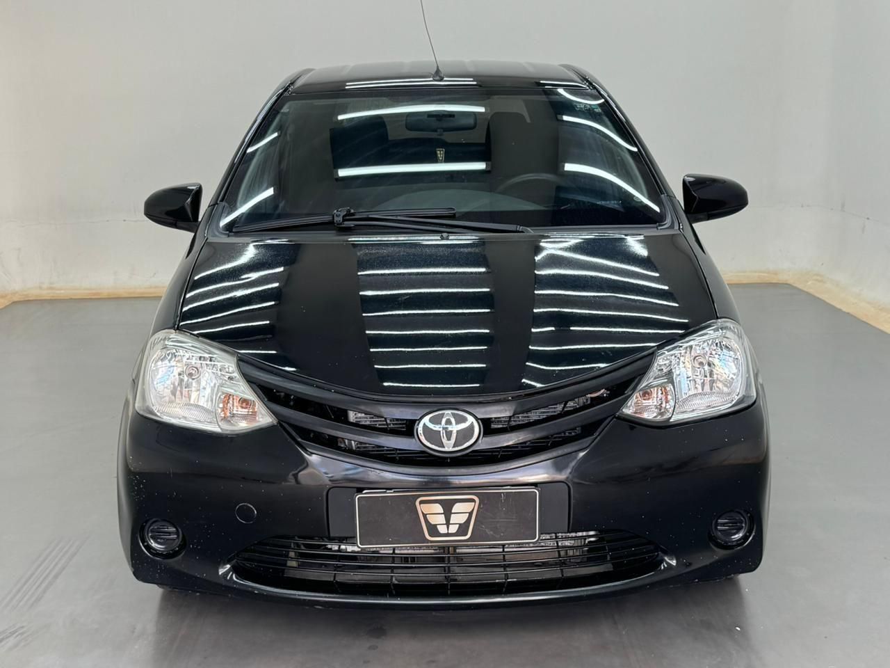 TOYOTA Etios 1.3 16v 2014 - miniatura 2