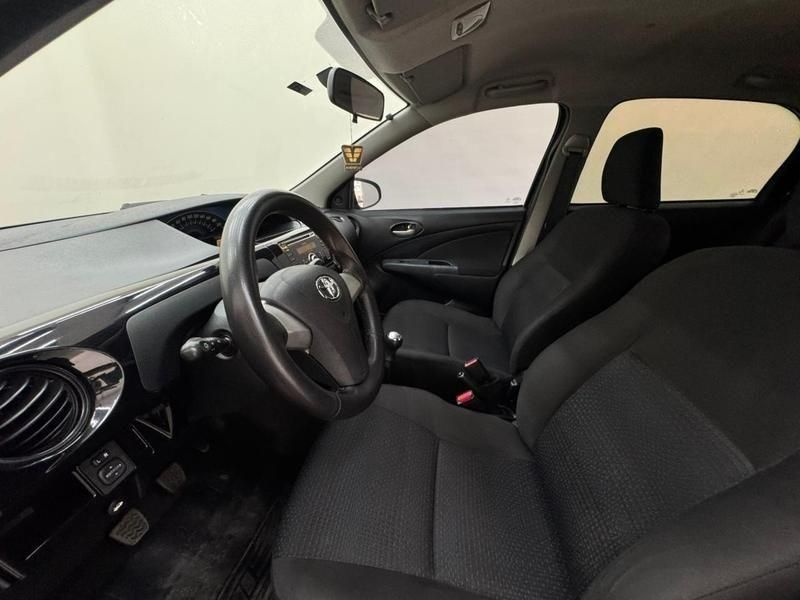 TOYOTA Etios 1.3 16v 2014 - miniatura 9