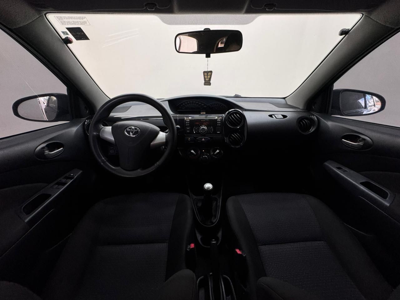 TOYOTA Etios 1.3 16v 2014 - miniatura 10