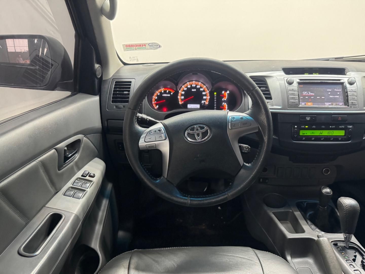 TOYOTA Hilux SRV D4-D 3.0TDi 16v 4X4 C.D. 2014 - miniatura 10
