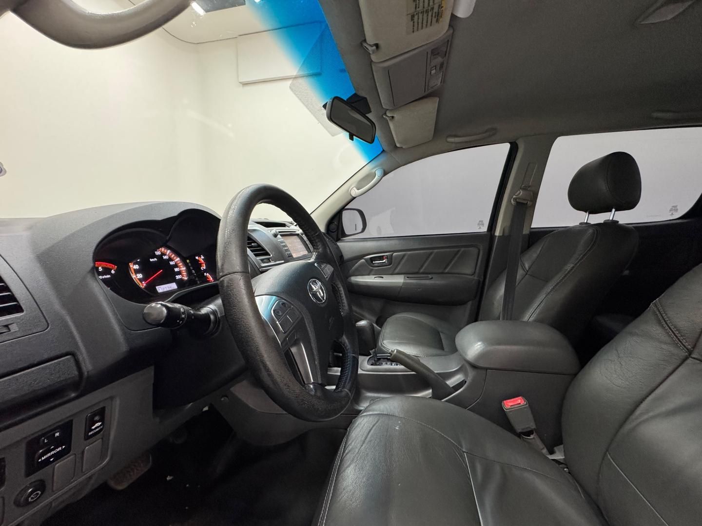 TOYOTA Hilux SRV D4-D 3.0TDi 16v 4X4 C.D. 2014 - miniatura 13