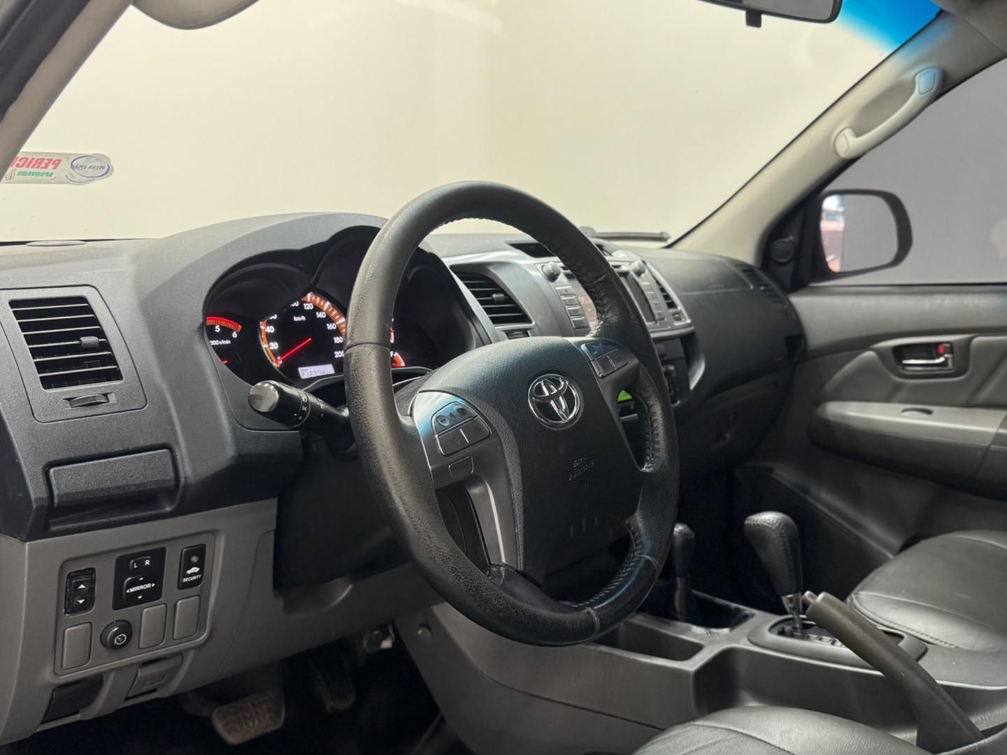 TOYOTA Hilux SRV D4-D 3.0TDi 16v 4X4 C.D. 2014 - miniatura 15