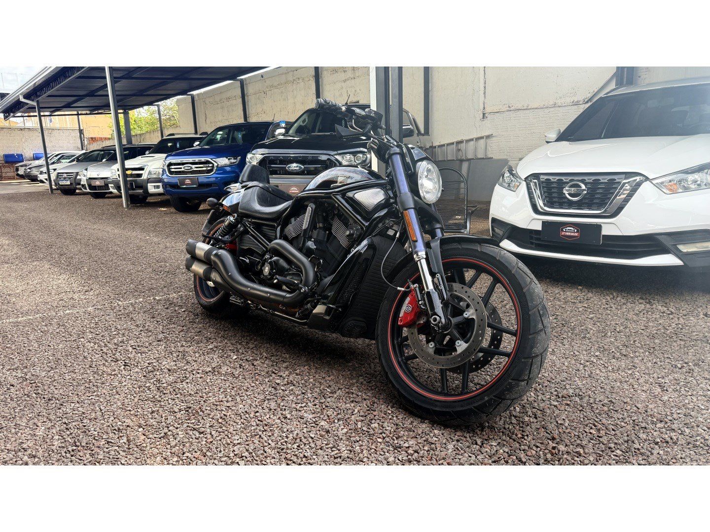 HARLEY-DAVIDSON VRSC Night Rod 1250 Special 2014 - miniatura 3