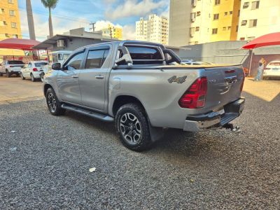TOYOTA Hilux SRV D4-D 2.8TDi 16v 4X4 C.D. 2022 - miniatura 9