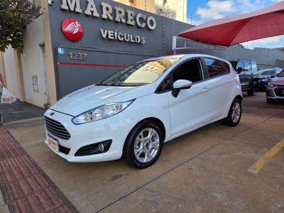 FORD Fiesta Hatch SE 1.6 16v 2015