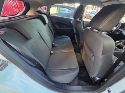 FORD Fiesta Hatch SE 1.6 16v 2015 - miniatura 3