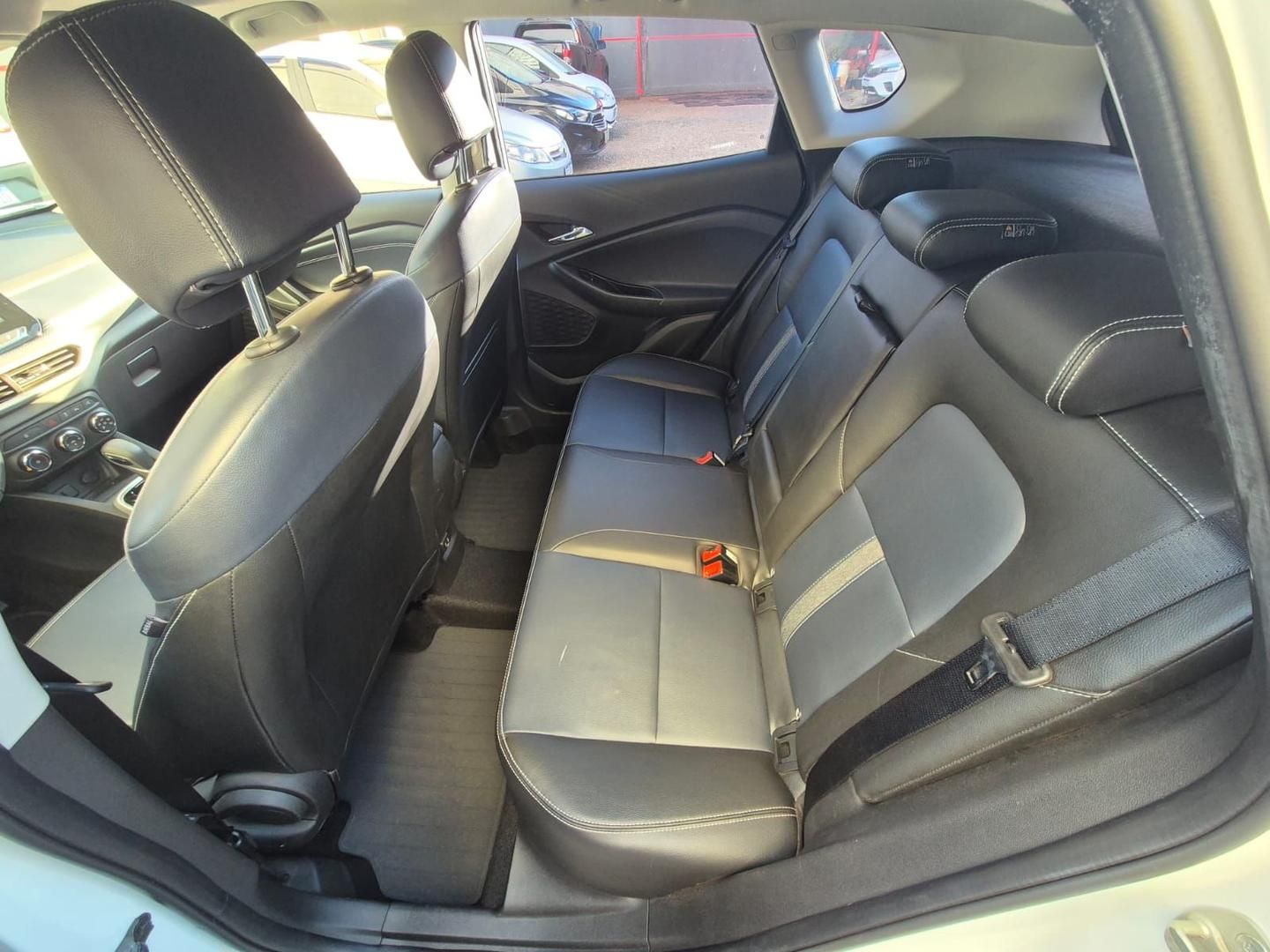 CHEVROLET Tracker Premier 1.2T 12v 2023 - miniatura 2