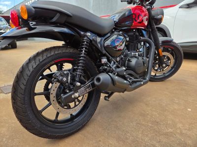 ROYAL ENFIELD Hunter 350 2024 - miniatura 4