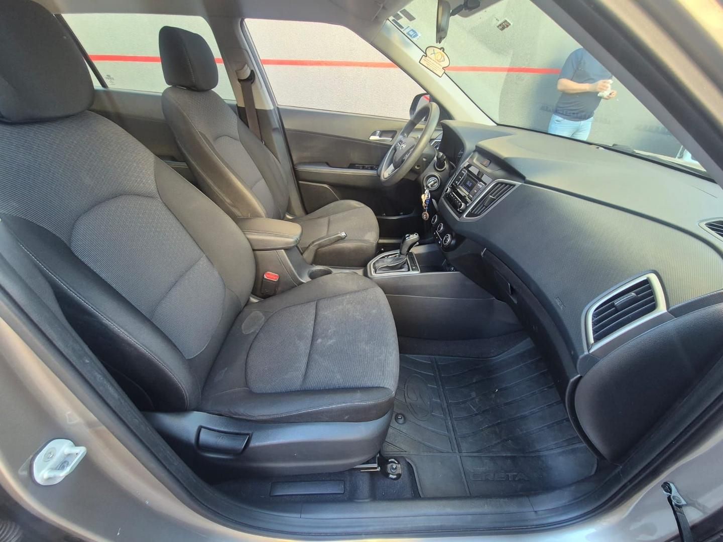 HYUNDAI Creta 2017 - miniatura 3