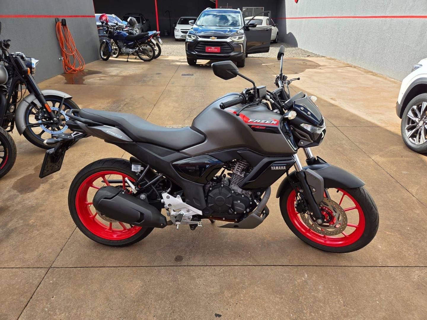 Vista principal de YAMAHA 2025