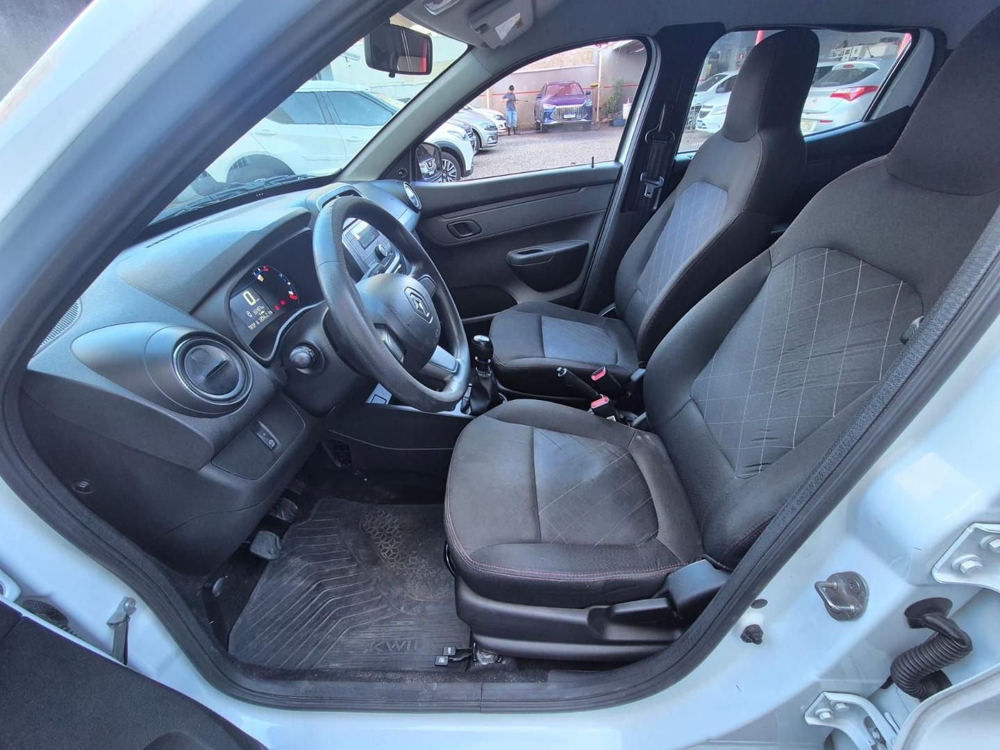 RENAULT Kwid Zen 1.0 12v 2024 - miniatura 3