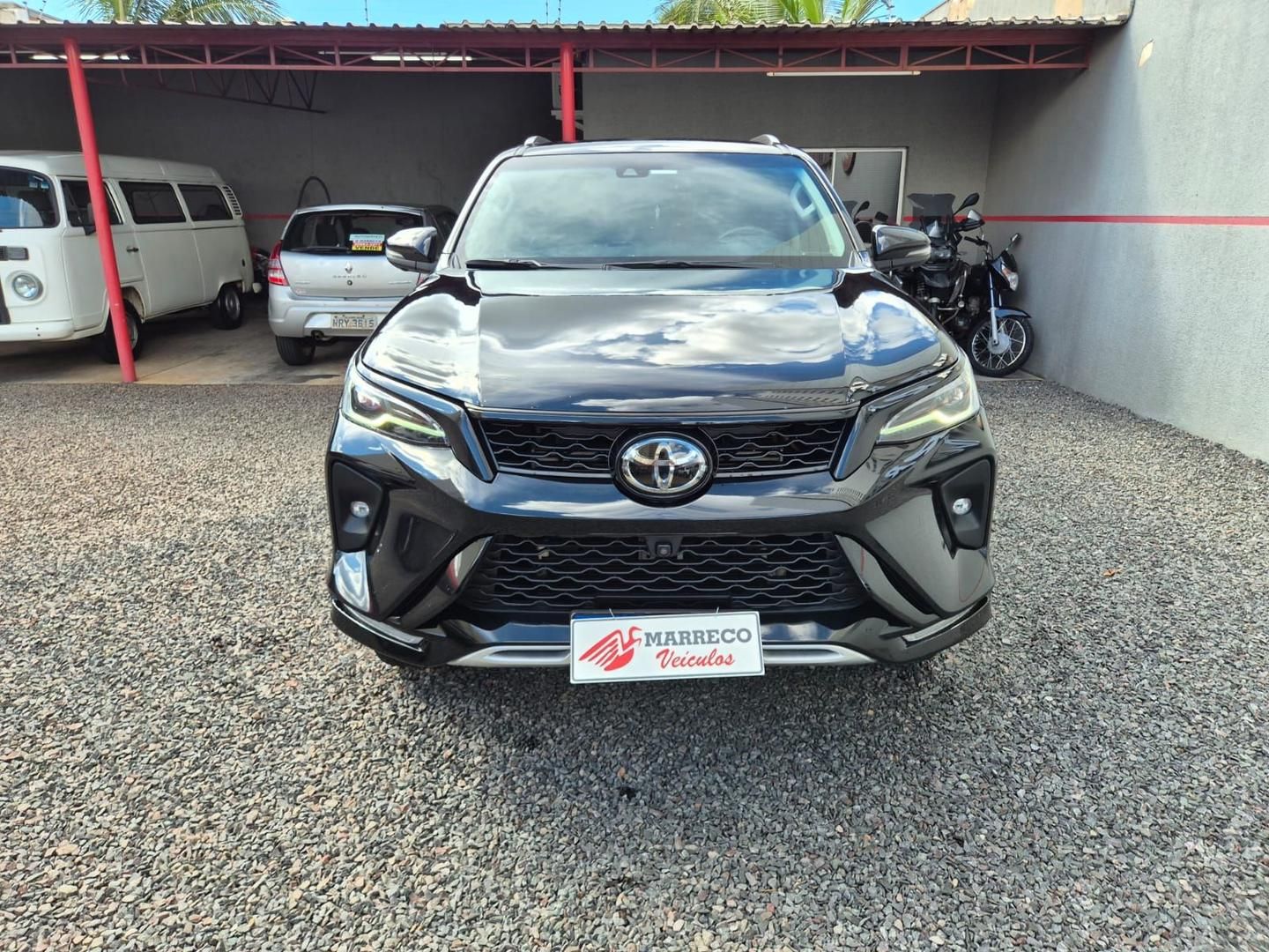 TOYOTA Hilux SRX Diamond D4-D 2.8TDi 16v 4x4 2024 - miniatura 8
