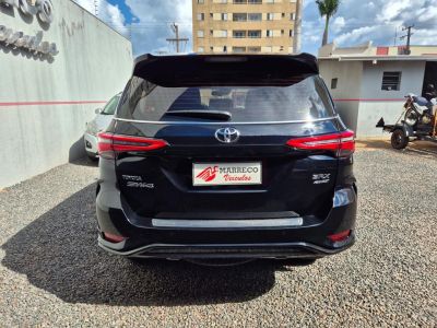 TOYOTA Hilux SRX Diamond D4-D 2.8TDi 16v 4x4 2024 - miniatura 9