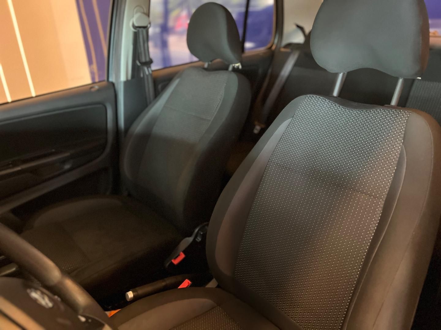 VOLKSWAGEN Fox Connect 1.6 4p. 2021 - miniatura 8