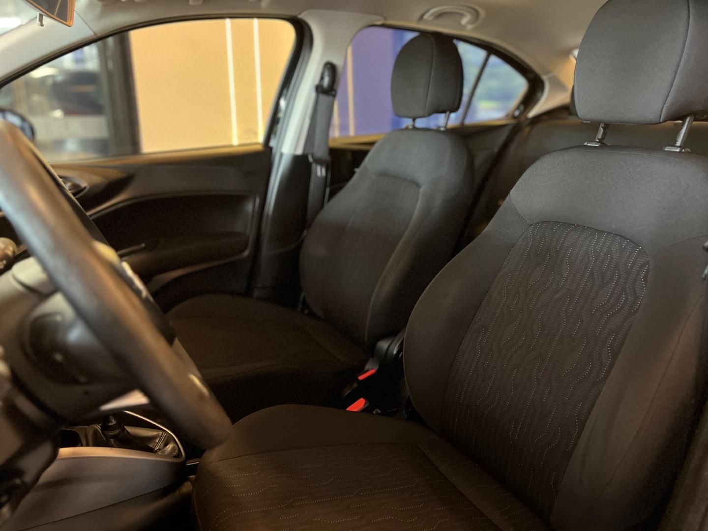 FIAT Cronos Drive 1.3 2020 - miniatura 8