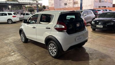 FIAT Mobi Like 1.0 2022 - miniatura 6
