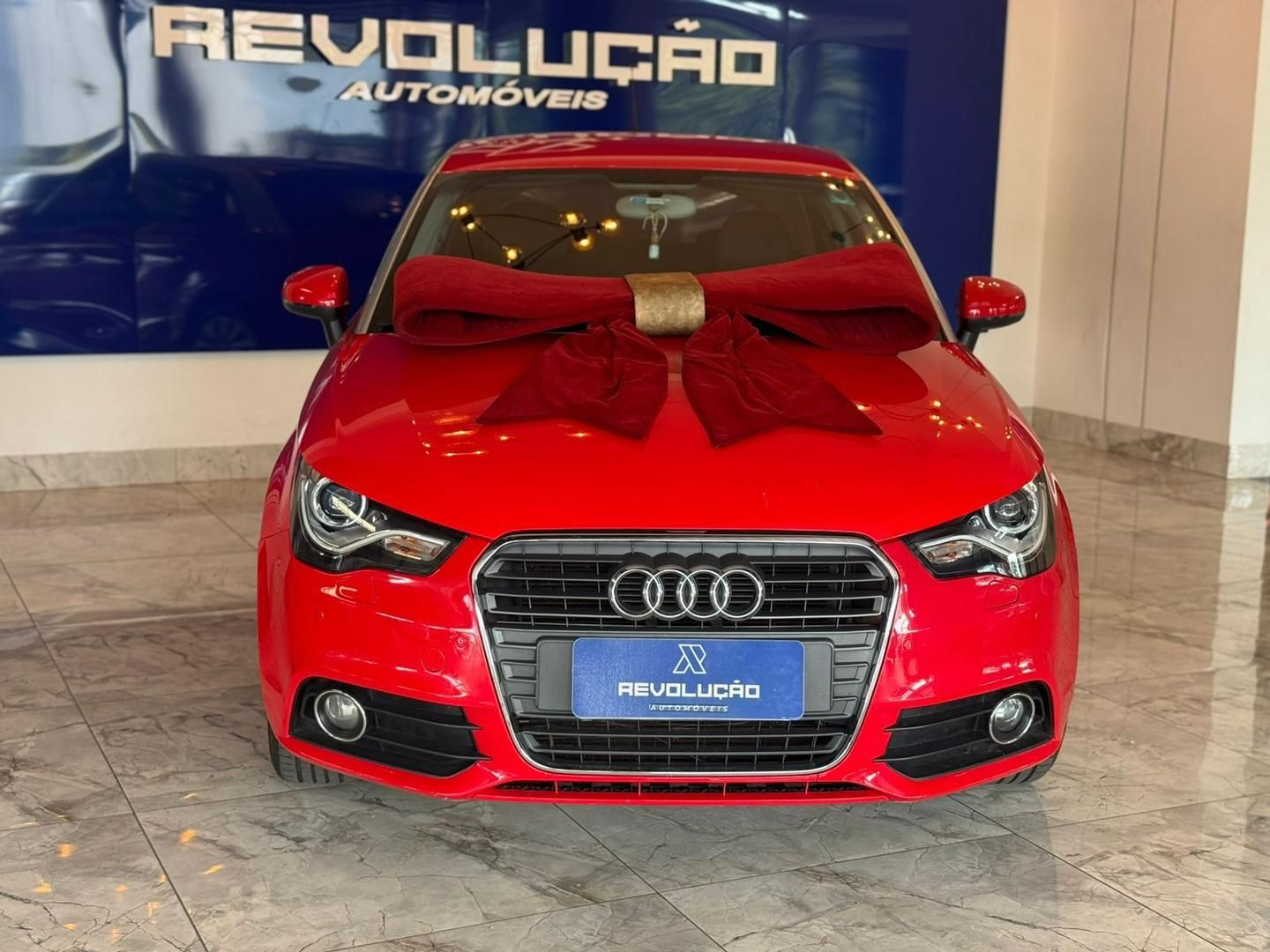 Vista principal de AUDI A1 Sportback Ambition 1.4 TFSi 16v 2013