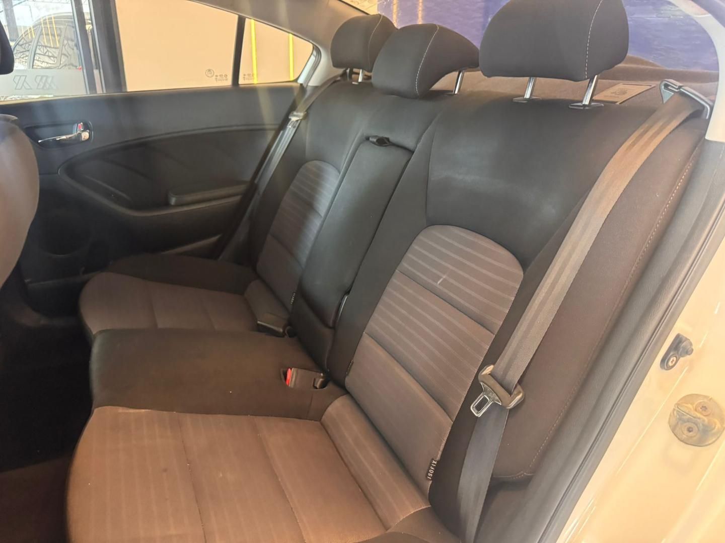 KIA Cerato 1.6 16v 2019 - miniatura 8