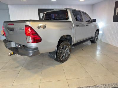 TOYOTA Hilux D4-D 2.8TDi 16v 4X4 C.D. 2024 - miniatura 4