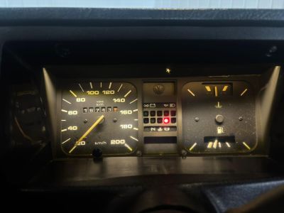 VOLKSWAGEN Gol 1.8 4p. 1993 - miniatura 8