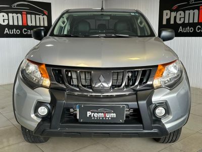 MITSUBISHI Triton GLS 2.4TDi 16v 4X4 C.D. 2023 - miniatura 2