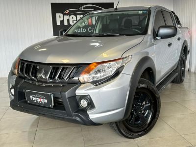 MITSUBISHI Triton GLS 2.4TDi 16v 4X4 C.D. 2023 - miniatura 3