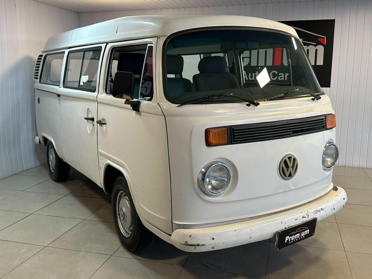VOLKSWAGEN Kombi Lotação 1.6 2001