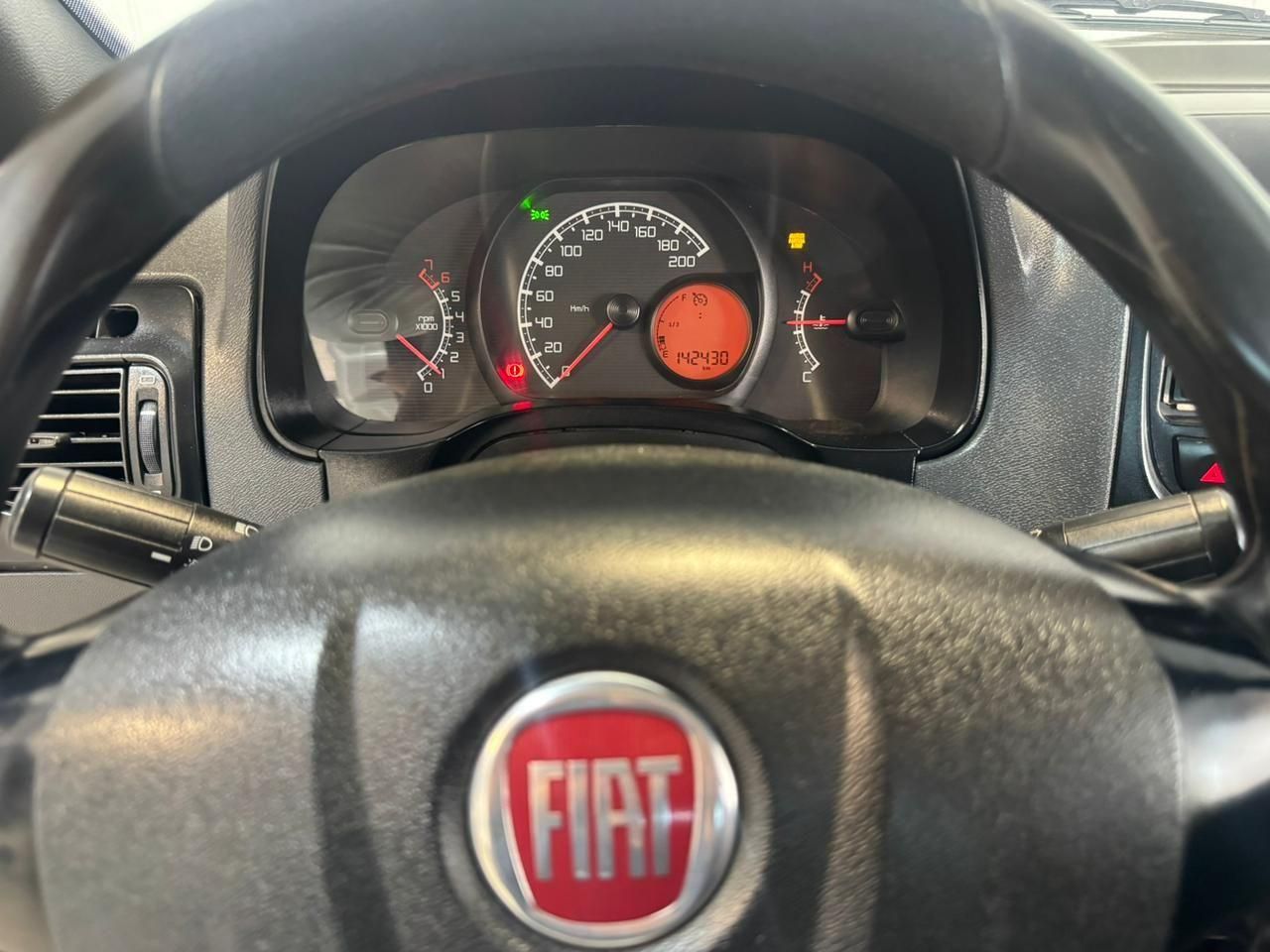 FIAT Strada Hard Working 1.4 C.D. 2019 - miniatura 8
