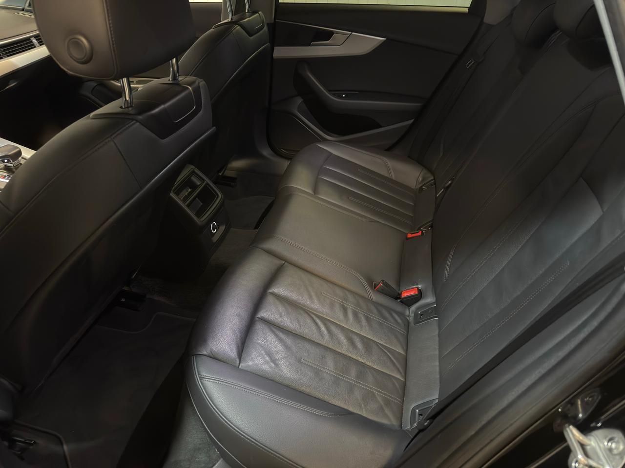 AUDI A4 2.0 TFSi 16v 2018 - miniatura 10