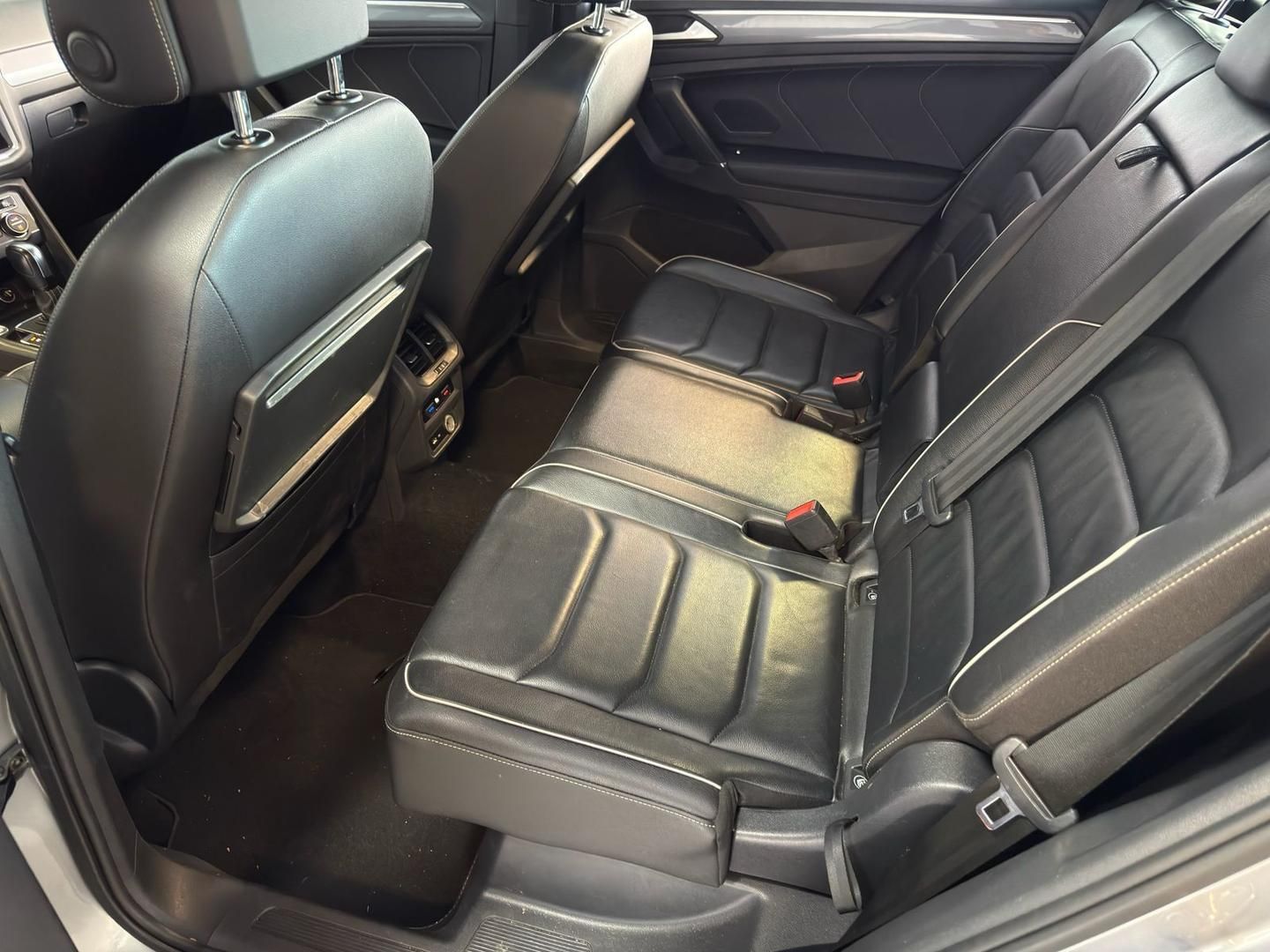 VOLKSWAGEN Tiguan Allspace R-Line 2.0 16v TSi 2020 - miniatura 9