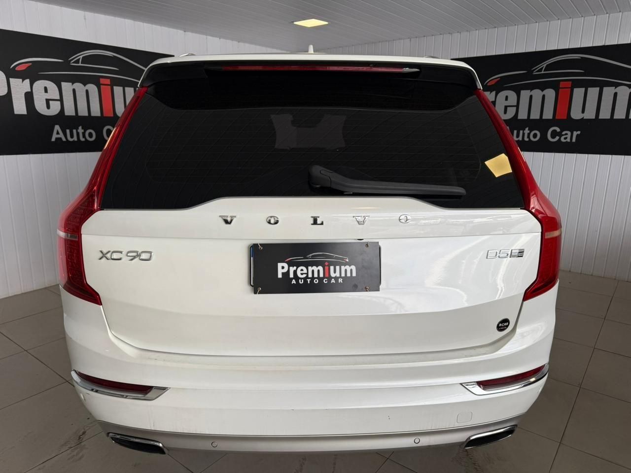VOLVO XC90 D-5 Inscription 2.0TDi 16v AWD 2019 - miniatura 5