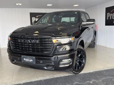RAM 1500 Laramie Night Edition 3.0T 24v 4X4 C.D. 2025 - miniatura 3