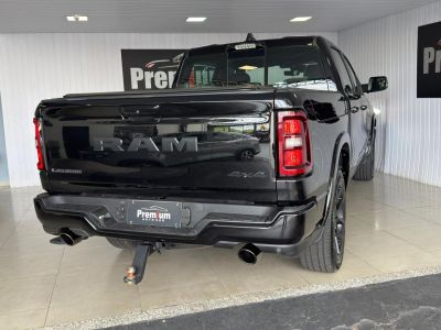 RAM 1500 Laramie Night Edition 3.0T 24v 4X4 C.D. 2025 - miniatura 5