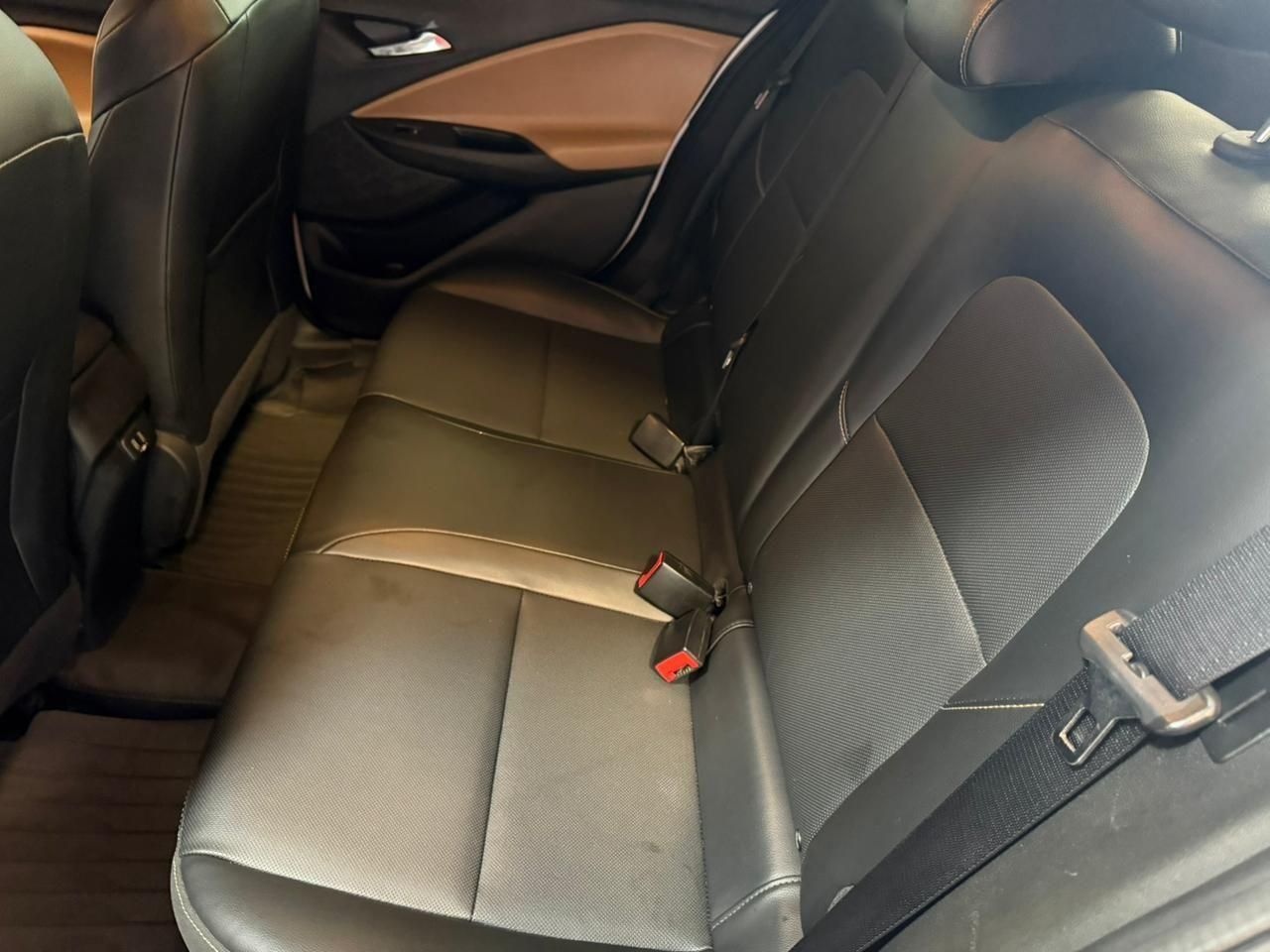 CHEVROLET Onix Sedan Plus Premier 1.0T 12v 2023 - miniatura 10