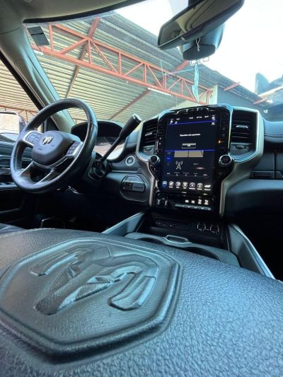 RAM 2500 Laramie 6.7TDi 24v 4X4 C.D. 2019 - miniatura 10