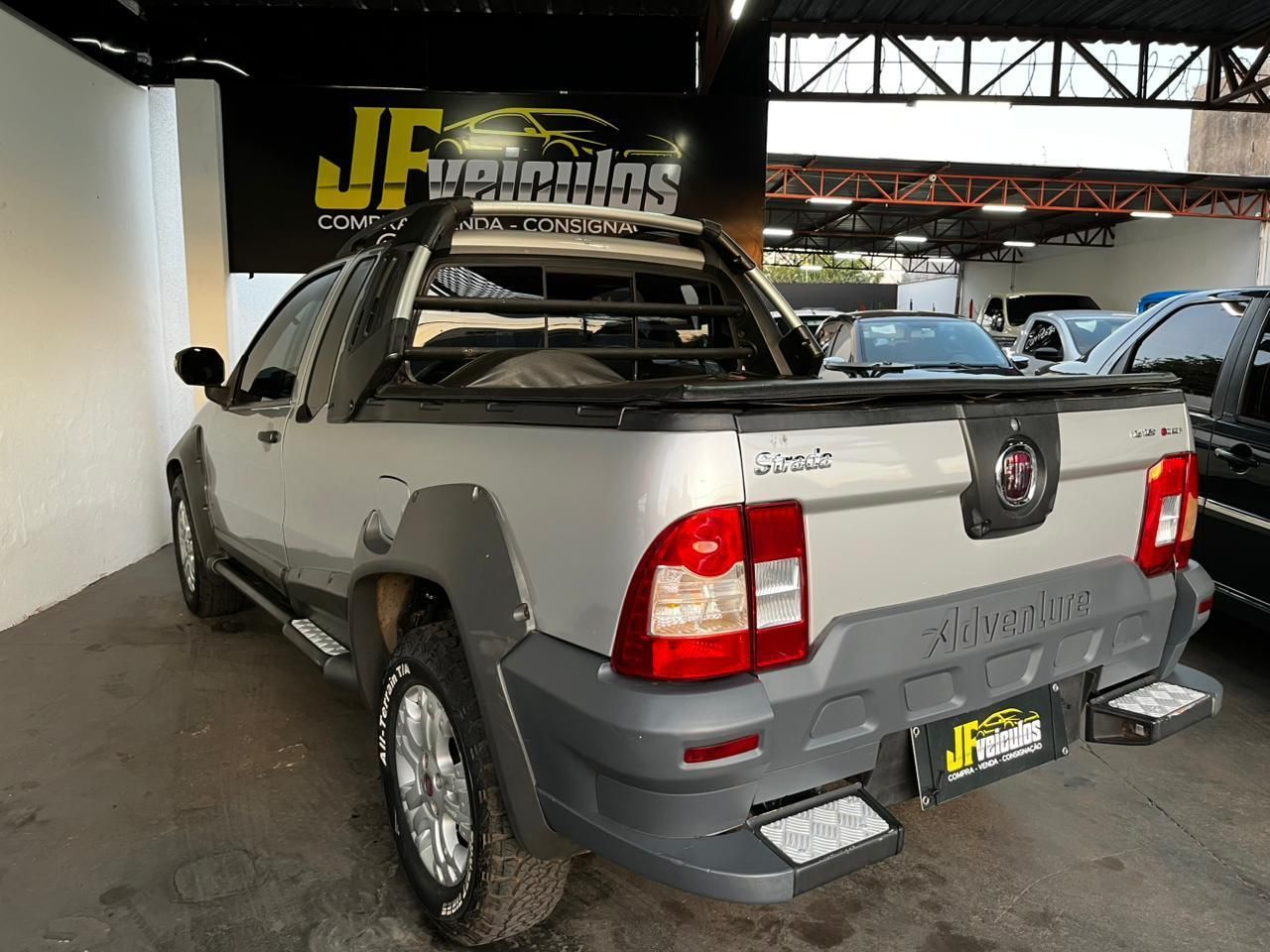 FIAT Strada Adventure 1.8 16v C.E. 2012 - miniatura 4