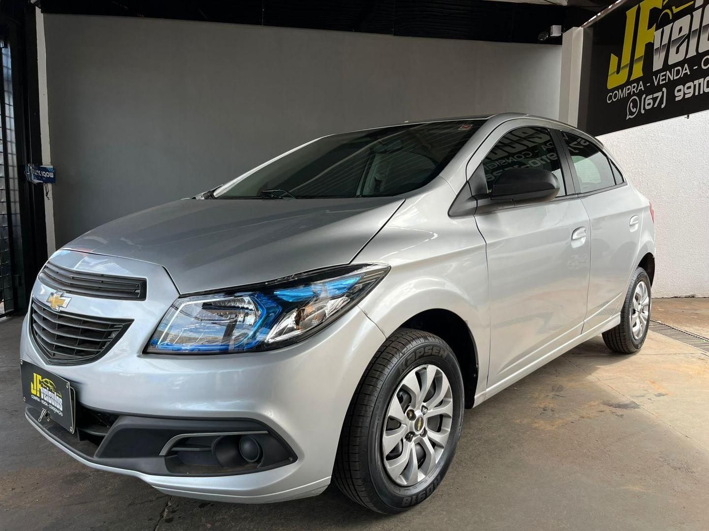 CHEVROLET Onix LT 1.0 2016 - miniatura 3