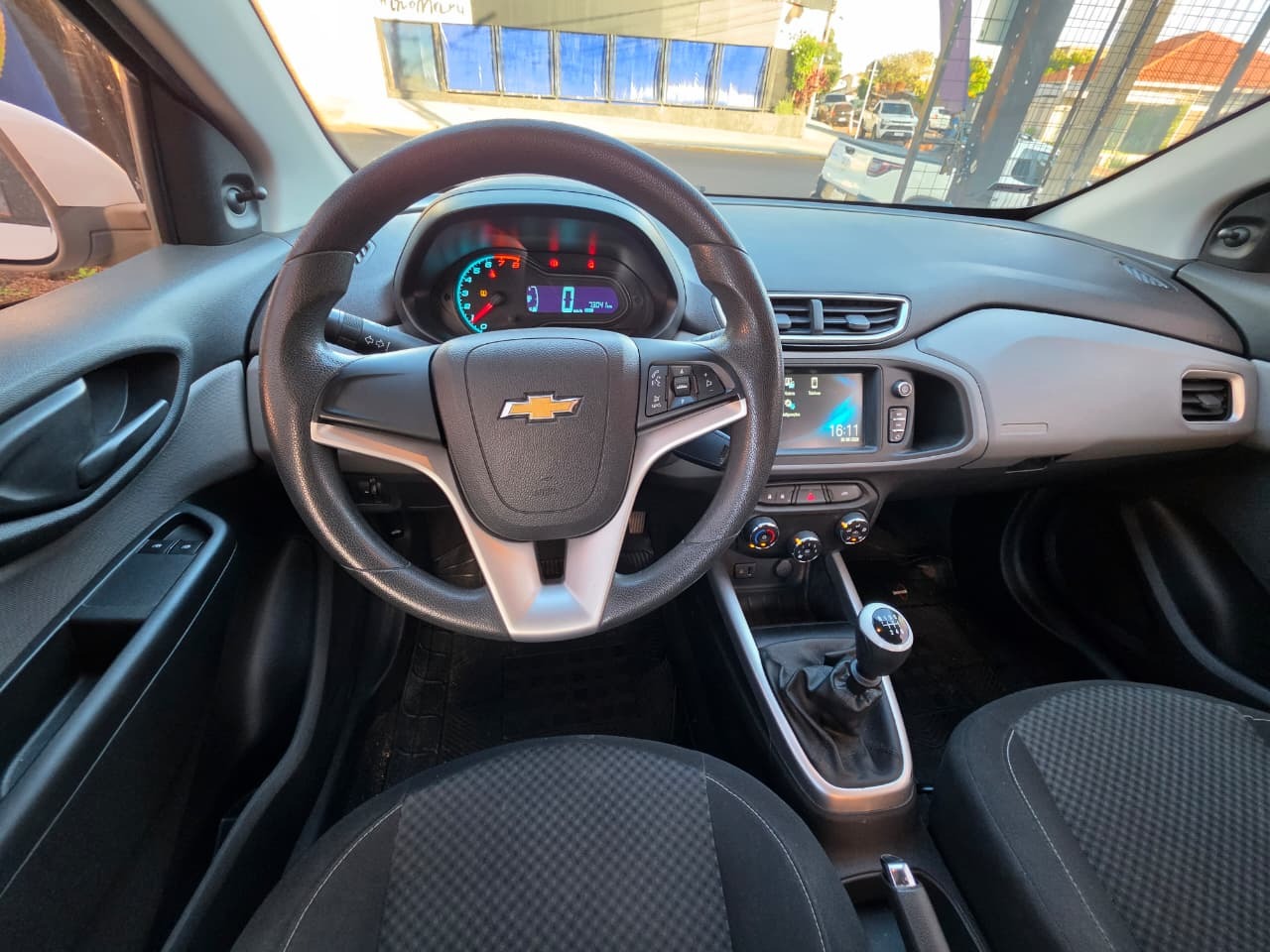 CHEVROLET Onix LT 1.4 2018 - miniatura 7