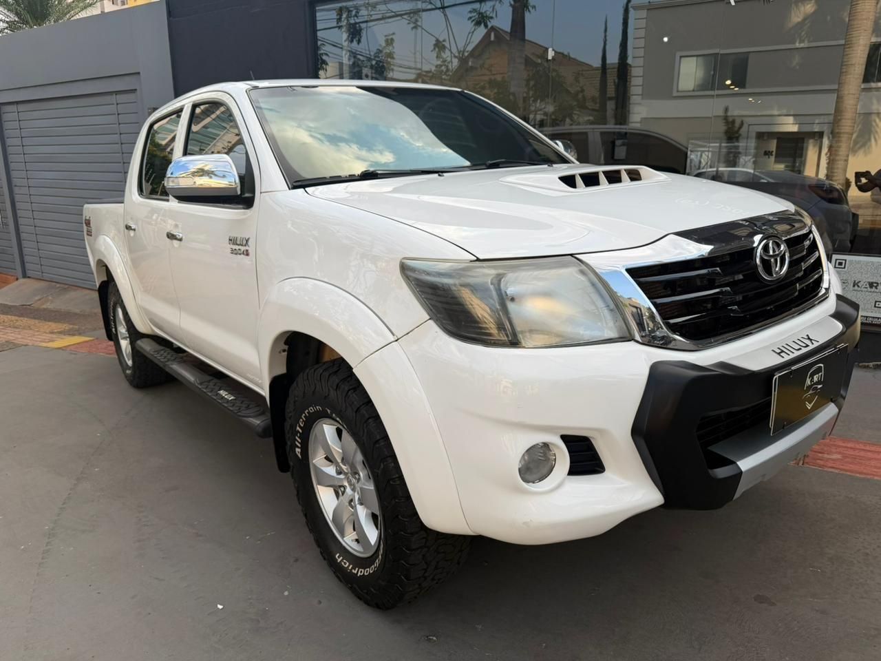 TOYOTA Hilux SRV D4-D 3.0TDi 16v 4X4 C.D. 2012 - miniatura 3