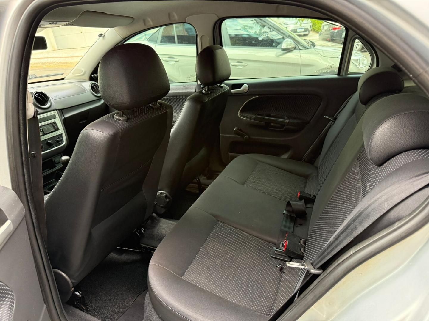 VOLKSWAGEN Gol Trendline 1.0 4p. 2016 - miniatura 8