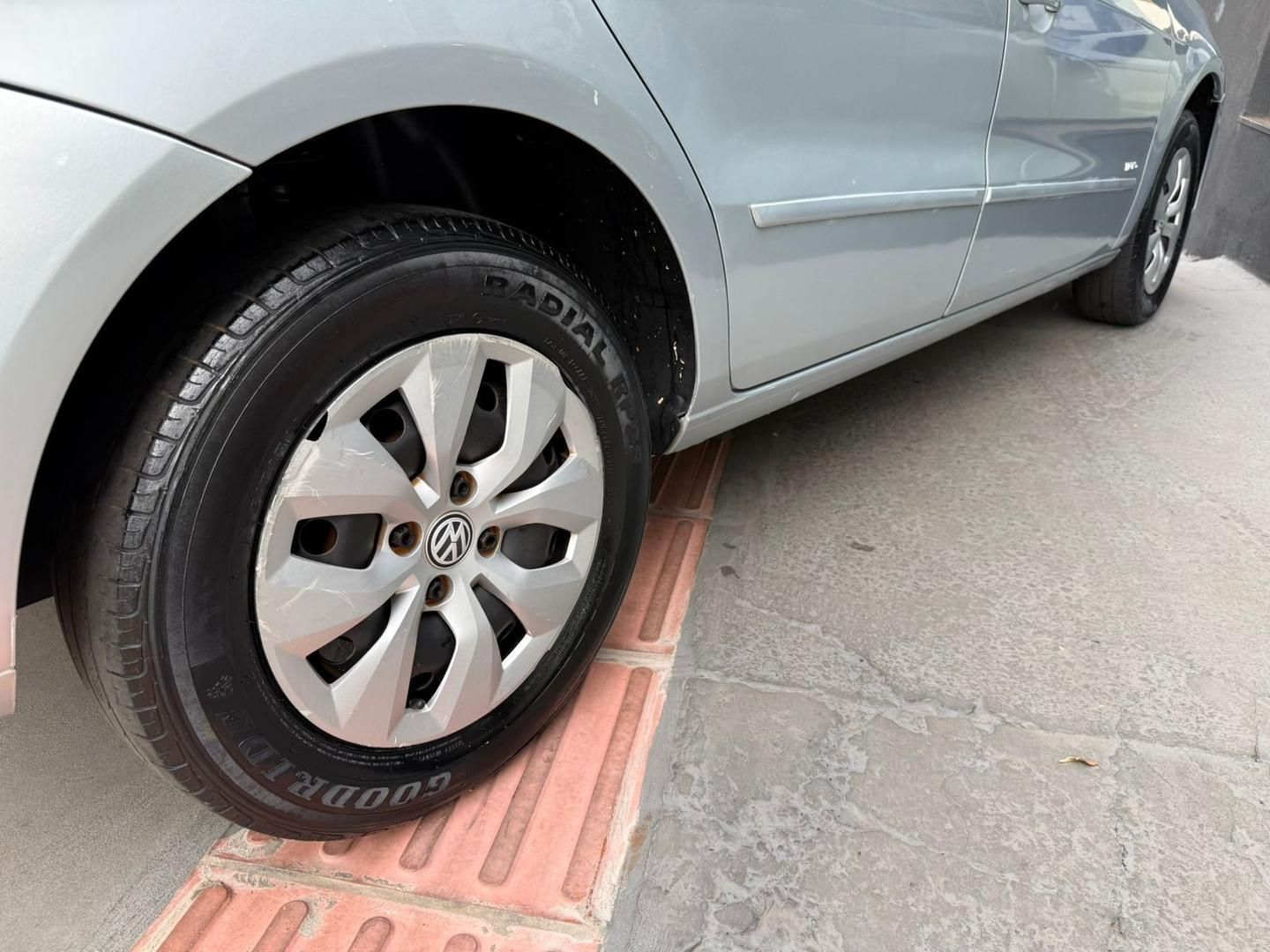 VOLKSWAGEN Gol Trendline 1.0 4p. 2016 - miniatura 13