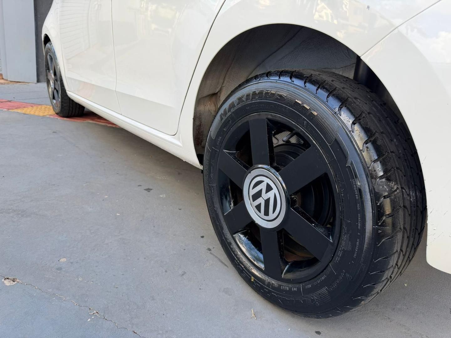 VOLKSWAGEN Up Take 1.0 12v 4p. 2015 - miniatura 12
