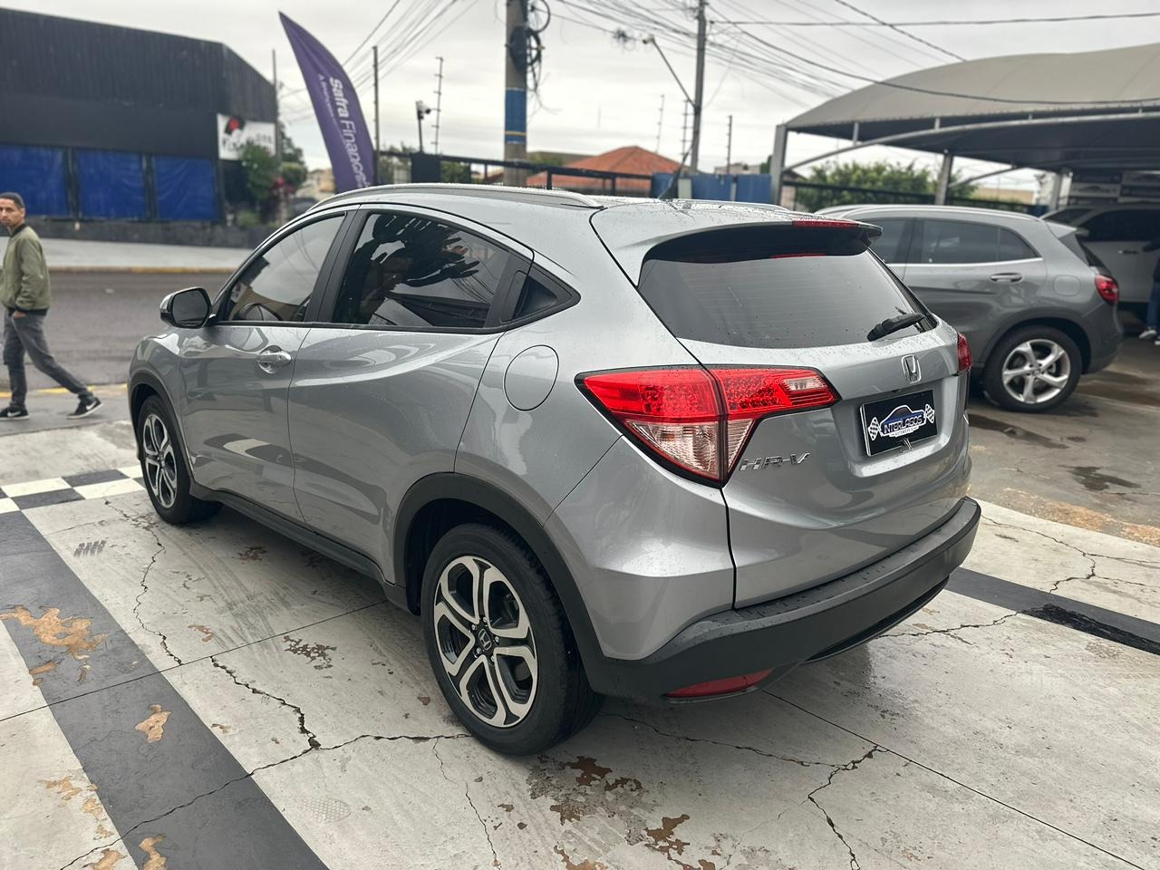 HONDA HR-V EX 1.8 16v 2017 - miniatura 4