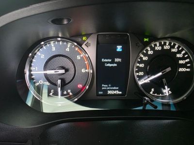 TOYOTA Hilux SRV D4-D 2.8TDi 16v 4X4 C.D. 2024 - miniatura 8