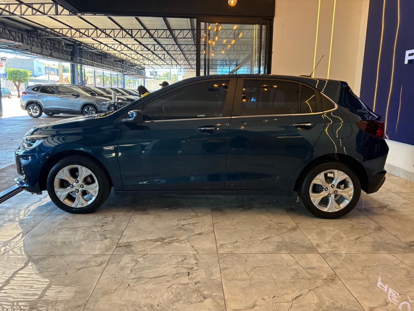 CHEVROLET Onix Premier 1.0T 12v 2020 - miniatura 4