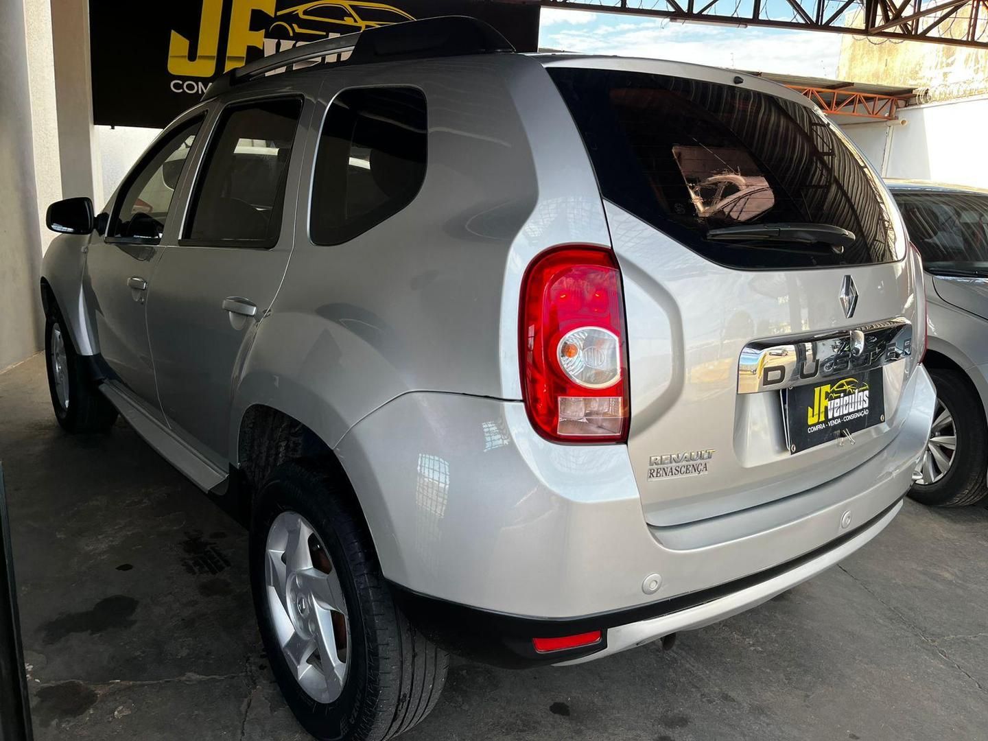 RENAULT Duster 1.6 16v 2013 - miniatura 4
