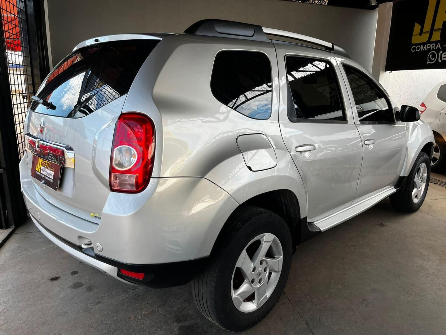 RENAULT Duster 1.6 16v 2013 - miniatura 6